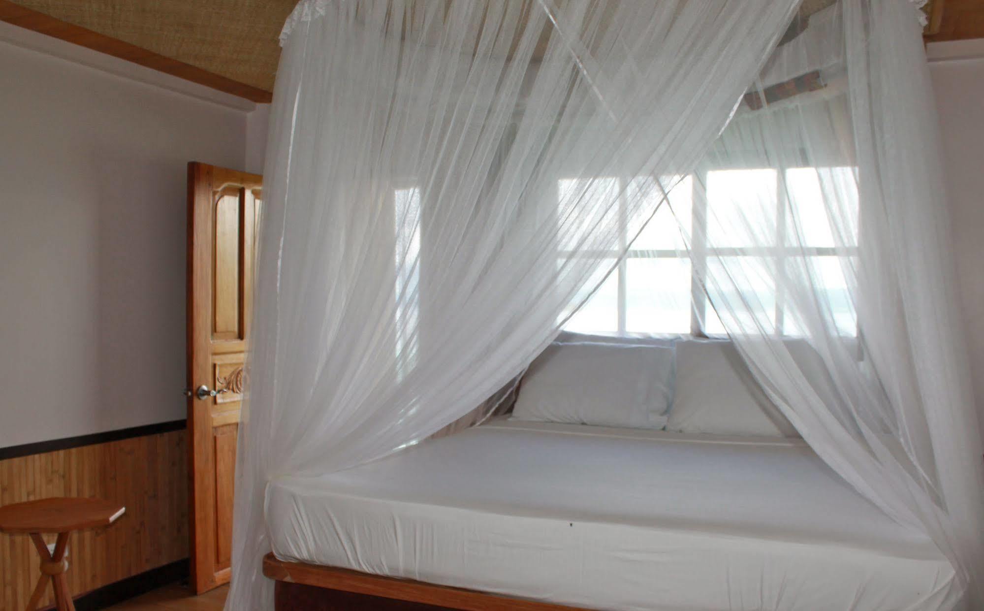Noanoa Island (Adults Only) Hotel Taytay  Kültér fotó