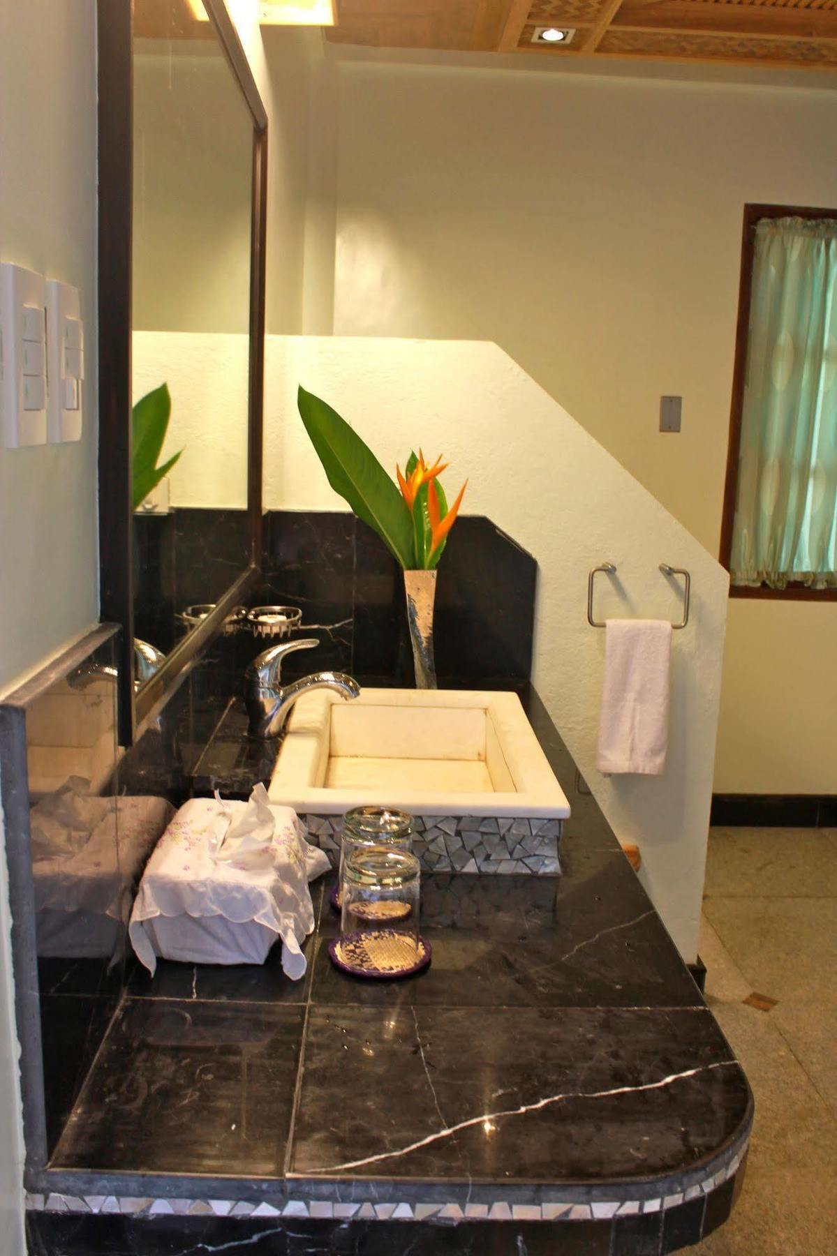 Noanoa Island (Adults Only) Hotel Taytay  Kültér fotó