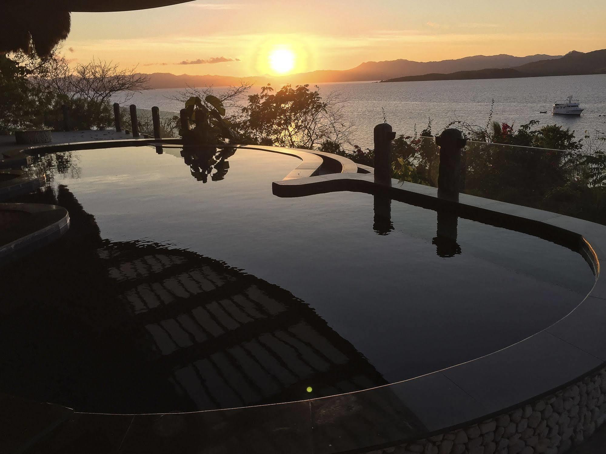 Noanoa Island (Adults Only) Hotel Taytay  Kültér fotó