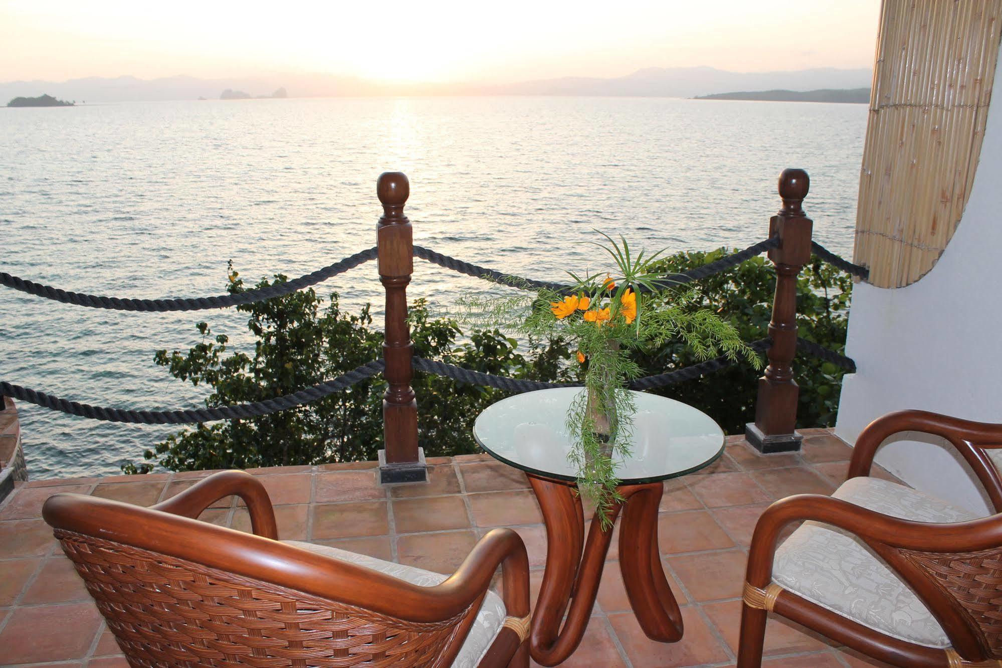 Noanoa Island (Adults Only) Hotel Taytay  Kültér fotó